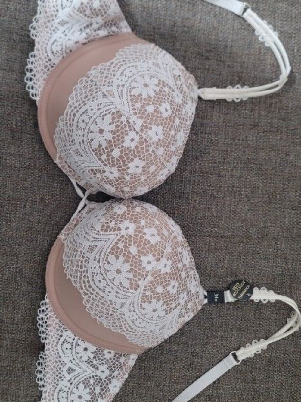 Victoria's Secret Blush Pink Bra with White Lace